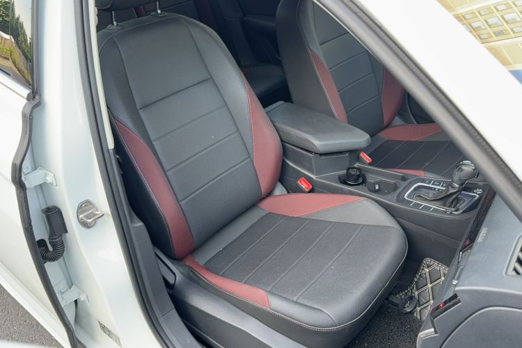 Used Volkswagen Bora 2021 280TSI DSG Elite Smart Connectivity Version Right Front Seat