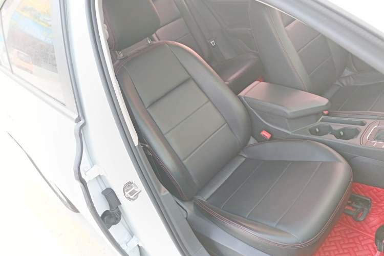 Used Volkswagen Bora 2021 1.5L Automatic Fashionable Smart Connectivity Version Right Front Seat