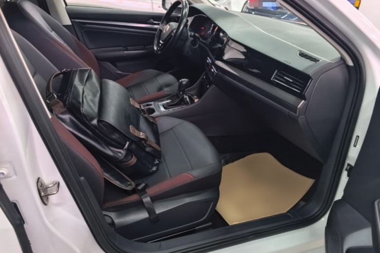 Used Volkswagen Bora 2021 1.5L Automatic Elite Smart Connect Edition Right Front Seat
