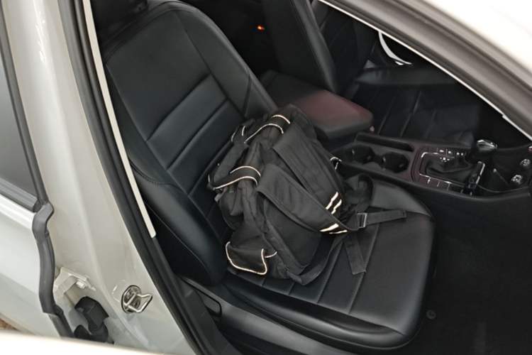 Used Volkswagen Bora 2021 1.5L Automatic Fashionable Smart Connectivity Version Right Front Seat