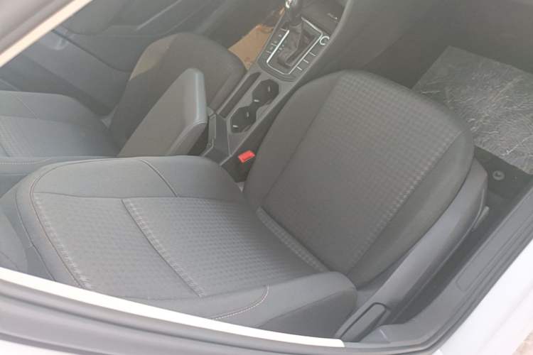 Used Volkswagen Bora 2021 1.5L Automatic Fashionable Smart Connectivity Version Right Front Seat