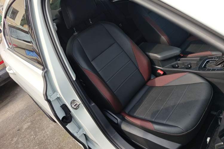 Used Volkswagen Bora 2021 1.5L Automatic Elite Smart Connect Edition Right Front Seat