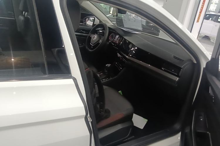Used Volkswagen Bora 2021 280TSI DSG Elite Smart Connectivity Version Right Front Seat