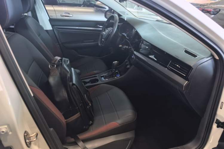 Used Volkswagen Bora 2021 1.5L Automatic Comfort Smart Connect Edition Right Front Seat