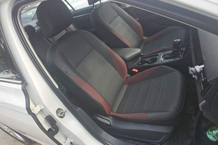 Used Volkswagen Bora 2021 1.5L Automatic Comfort Smart Connect Edition Right Front Seat