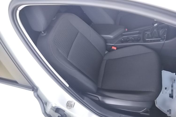 Used Volkswagen Bora 2021 1.5L Manual Fashion Smart Connect Edition Right Front Seat