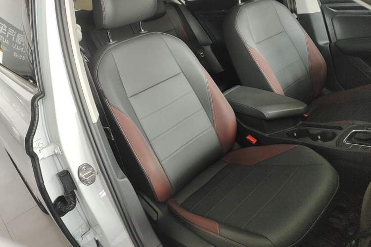 Used Volkswagen Bora 2021 1.5L Automatic Elite Smart Connect Edition Right Front Seat