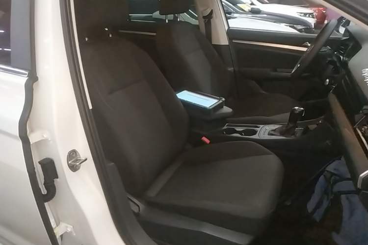Used Volkswagen Bora 2021 1.5L Automatic Fashionable Smart Connectivity Version Right Front Seat
