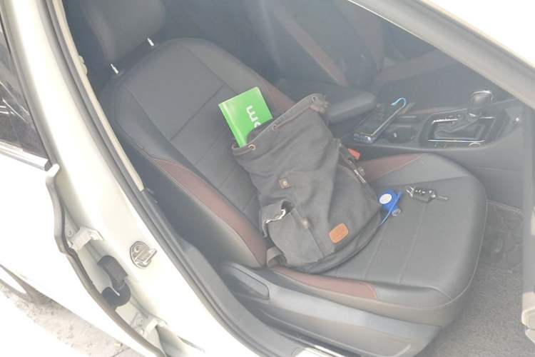 Used Volkswagen Bora 2021 1.5L Automatic Comfort Smart Connect Edition Right Front Seat