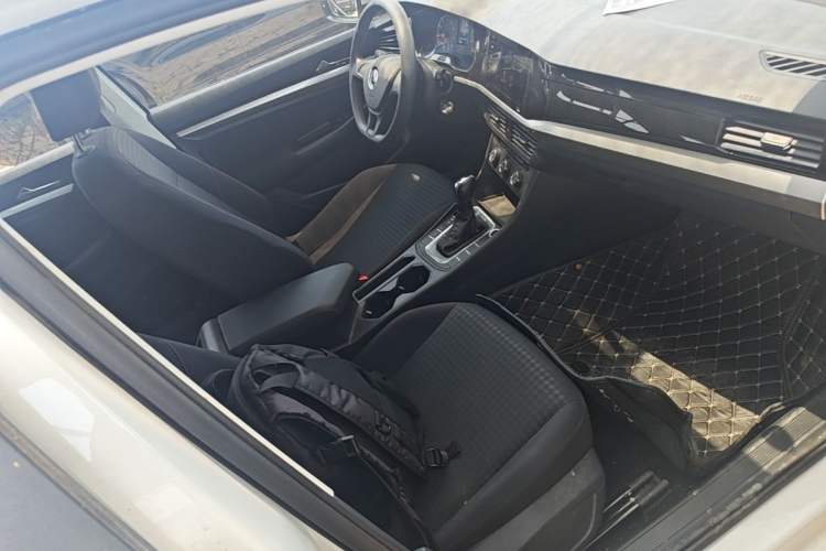 Used Volkswagen Bora 2021 1.5L Automatic Fashionable Smart Connectivity Version Right Front Seat