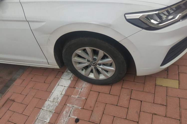 Used Volkswagen Bora 2021 1.5L Automatic Fashionable Smart Connectivity Version Right Front Wheel Hub