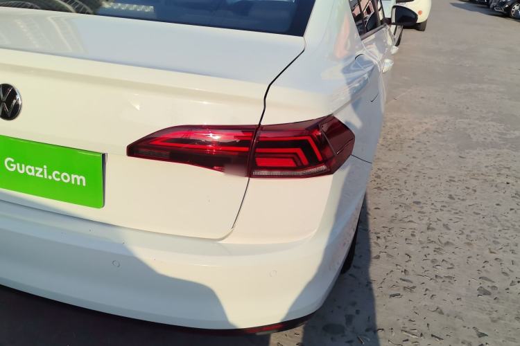 Used Volkswagen Bora 2021 1.5L Automatic Fashionable Smart Connectivity Version Right Rear Taillight