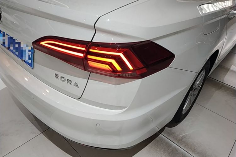 Used Volkswagen Bora 2021 1.5L Automatic Fashionable Smart Connectivity Version Right Rear Taillight