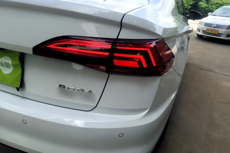 Used Volkswagen Bora 2021 280TSI DSG Elite Smart Connectivity Version Right Rear Taillight