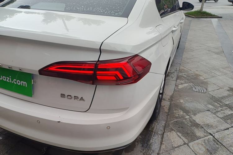 Used Volkswagen Bora 2021 1.5L Automatic Elite Smart Connect Edition Right Rear Taillight