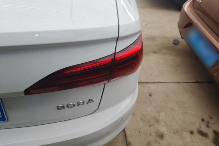 Used Volkswagen Bora 2021 1.5L Automatic Comfort Smart Connect Edition Right Rear Taillight
