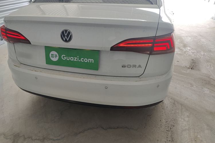 Used Volkswagen Bora 2021 1.5L Automatic Fashionable Smart Connectivity Version Right Rear Taillight