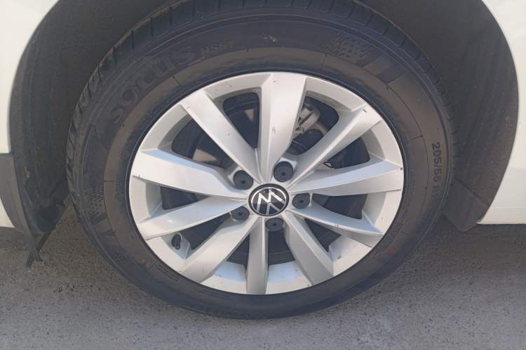 Used Volkswagen Bora 2021 280TSI DSG Elite Smart Connectivity Version Right Rear Wheel Hub
