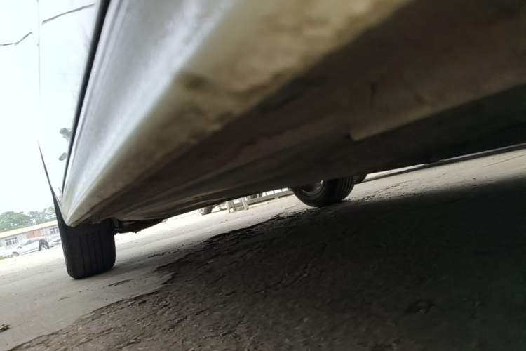 Used Volkswagen Bora 2021 1.5L Automatic Comfort Smart Connect Edition Right Side Sill