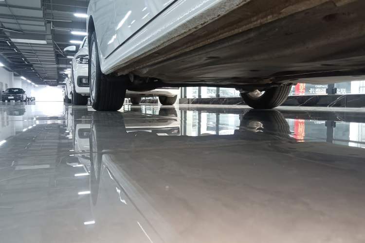 Used Volkswagen Bora 2021 1.5L Automatic Elite Smart Connect Edition Right Side Sill