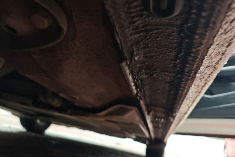 Used Volkswagen Bora 2021 1.5L Manual Fashion Smart Connect Edition Right Side Sill