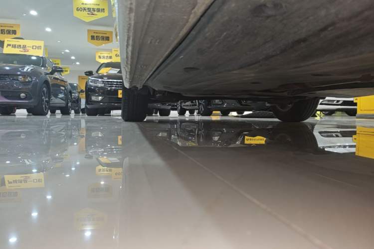 Used Volkswagen Bora 2021 1.5L Automatic Fashionable Smart Connectivity Version Right Side Sill