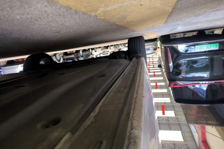 Used Volkswagen Bora 2021 280TSI DSG Elite Smart Connectivity Version Right Side Sill