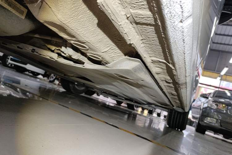 Used Volkswagen Bora 2021 1.5L Automatic Elite Smart Connect Edition Right Side Sill