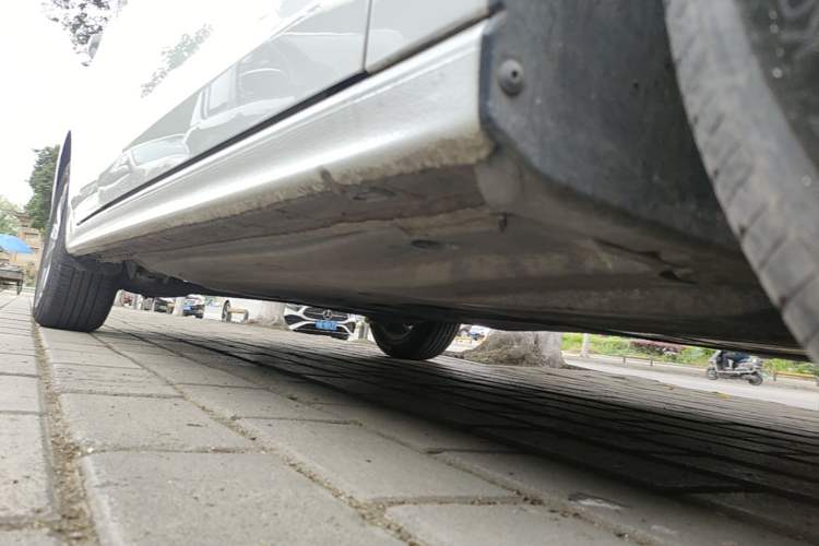 Used Volkswagen Bora 2021 1.5L Automatic Elite Smart Connect Edition Right Side Sill