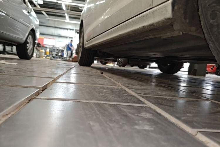 Used Volkswagen Bora 2021 1.5L Automatic Fashionable Smart Connectivity Version Right Side Sill