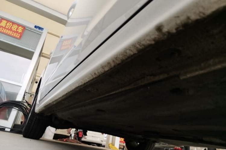 Used Volkswagen Bora 2021 1.5L Automatic Fashionable Smart Connectivity Version Right Side Sill