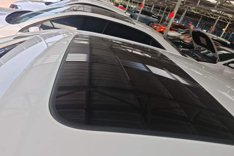Used Volkswagen Bora 2021 1.5L Automatic Elite Smart Connect Edition Roof