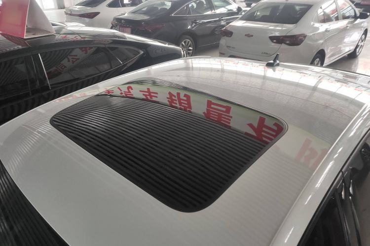 Used Volkswagen Bora 2021 1.5L Automatic Elite Smart Connect Edition Roof