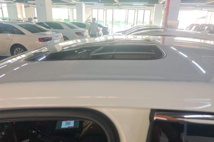 Used Volkswagen Bora 2021 1.5L Automatic Elite Smart Connect Edition Roof