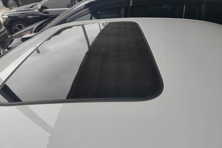 Used Volkswagen Bora 2021 1.5L Automatic Comfort Smart Connect Edition Roof