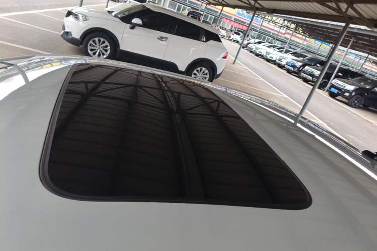 Used Volkswagen Bora 2021 1.5L Automatic Elite Smart Connect Edition Roof