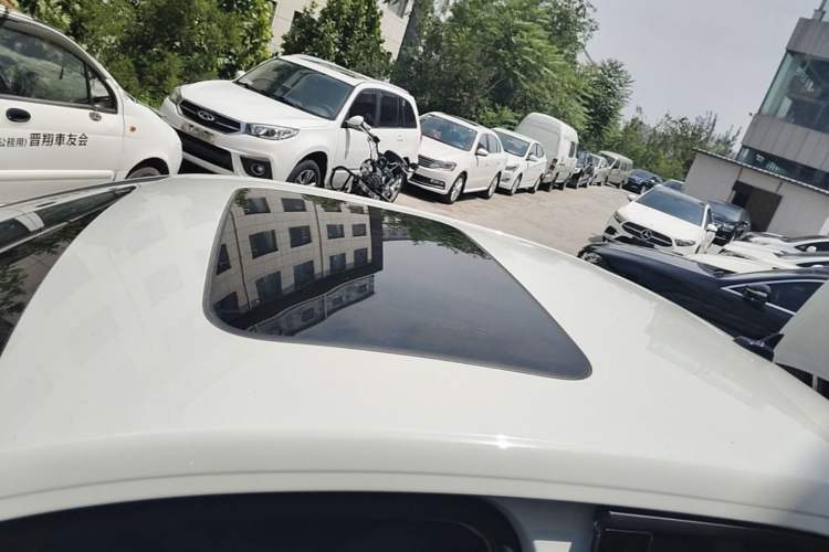 Used Volkswagen Bora 2021 1.5L Automatic Comfort Smart Connect Edition Roof