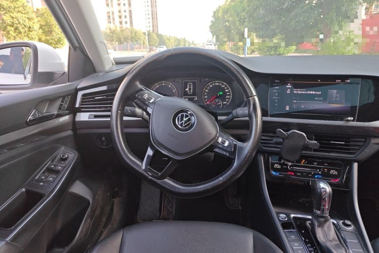 Used Volkswagen Bora 2021 1.5L Automatic Elite Smart Connect Edition Steering Wheel