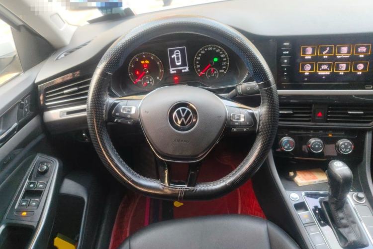 Used Volkswagen Bora 2021 1.5L Automatic Elite Smart Connect Edition Steering Wheel