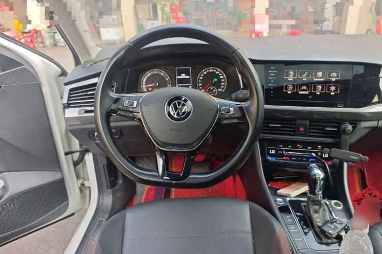 Used Volkswagen Bora 2021 280TSI DSG Elite Smart Connectivity Version Steering Wheel
