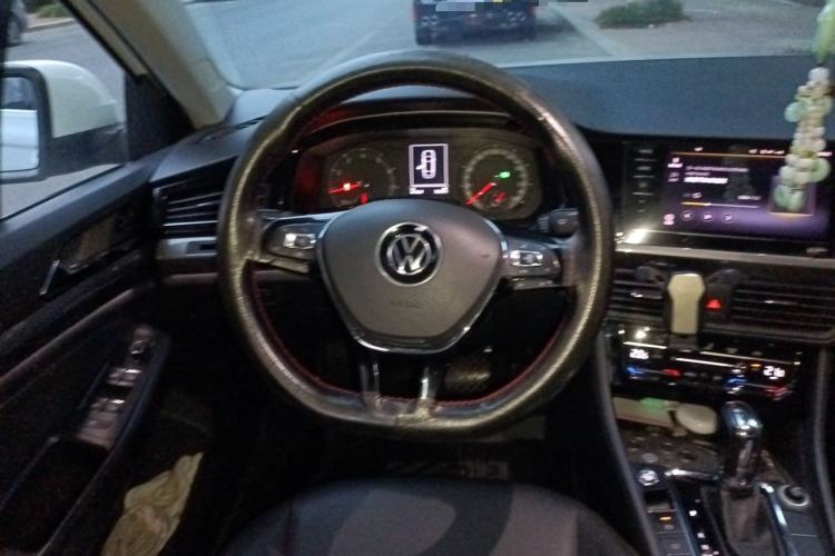 Used Volkswagen Bora 2021 1.5L Automatic Comfort Smart Connect Edition Steering Wheel