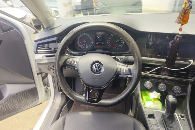 Used Volkswagen Bora 2021 1.5L Automatic Comfort Smart Connect Edition Steering Wheel