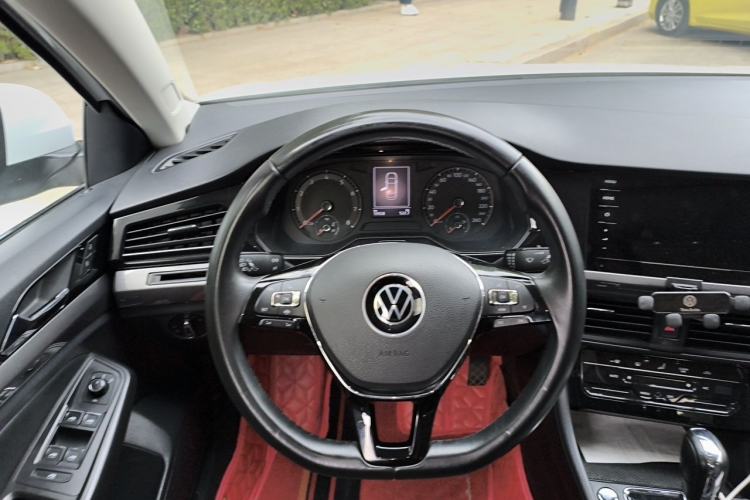 Used Volkswagen Bora 2021 1.5L Automatic Elite Smart Connect Edition Steering Wheel