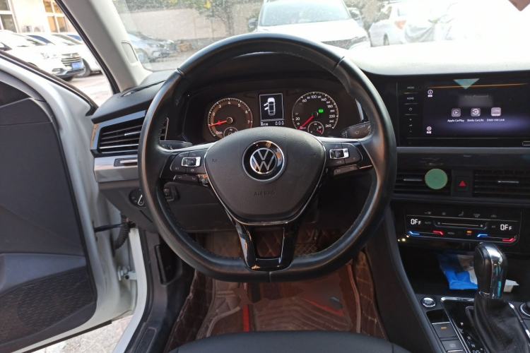 Used Volkswagen Bora 2021 1.5L Automatic Elite Smart Connect Edition Steering Wheel