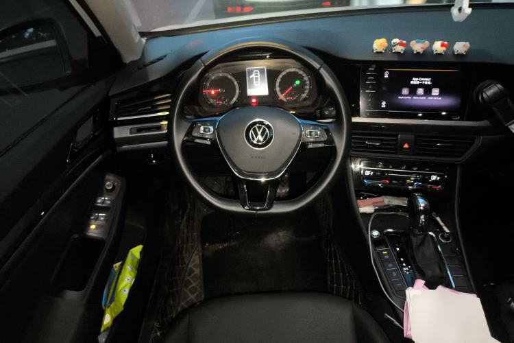 Used Volkswagen Bora 2021 280TSI DSG Elite Smart Connectivity Version Steering Wheel