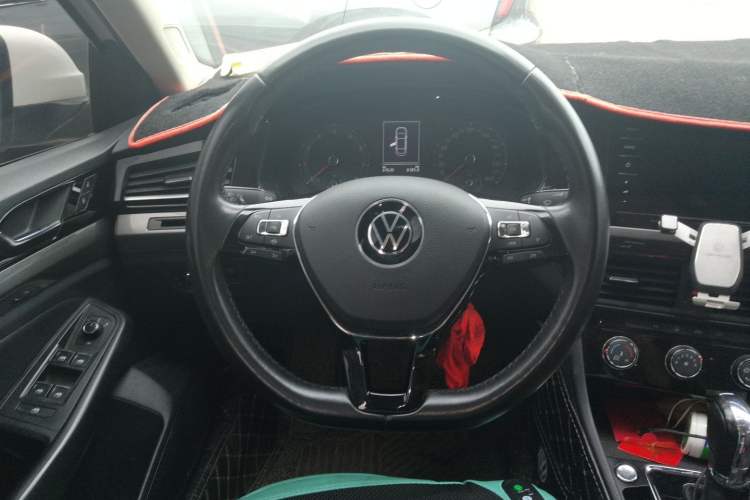 Used Volkswagen Bora 2021 1.5L Automatic Comfort Smart Connect Edition Steering Wheel