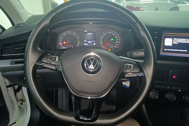 Used Volkswagen Bora 2021 1.5L Automatic Comfort Smart Connect Edition Steering Wheel