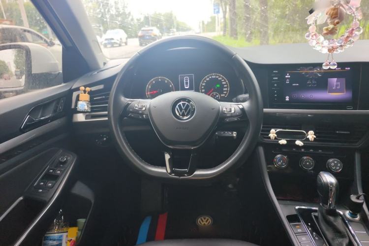 Used Volkswagen Bora 2021 1.5L Automatic Comfort Smart Connect Edition Steering Wheel