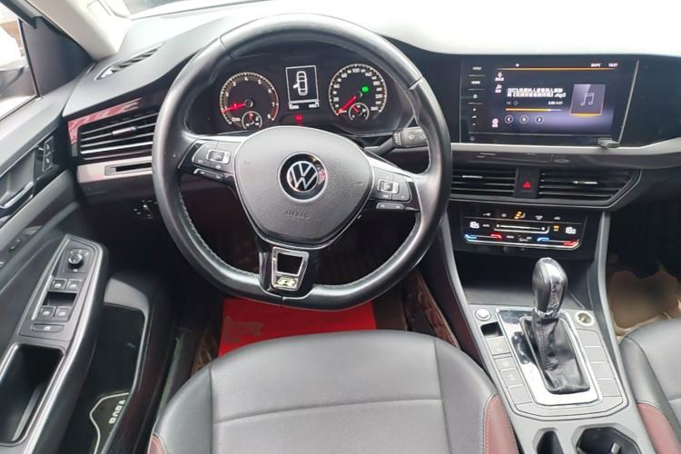 Used Volkswagen Bora 2021 1.5L Automatic Elite Smart Connect Edition Steering Wheel