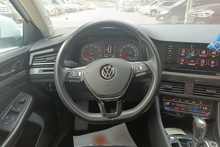 Used Volkswagen Bora 2021 1.5L Automatic Elite Smart Connect Edition Steering Wheel